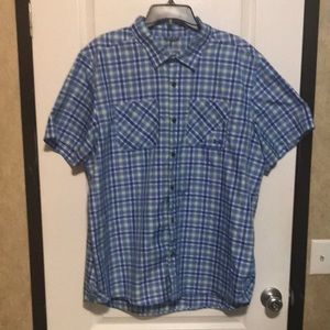 Under Armour mens shirt